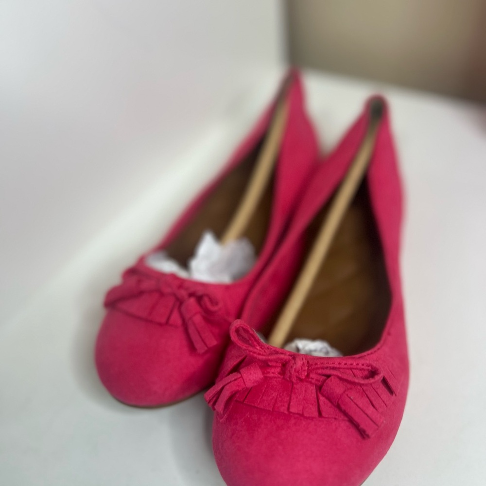 Mudd Girls Pink Suede Ballet Flats with Bow & Fringe